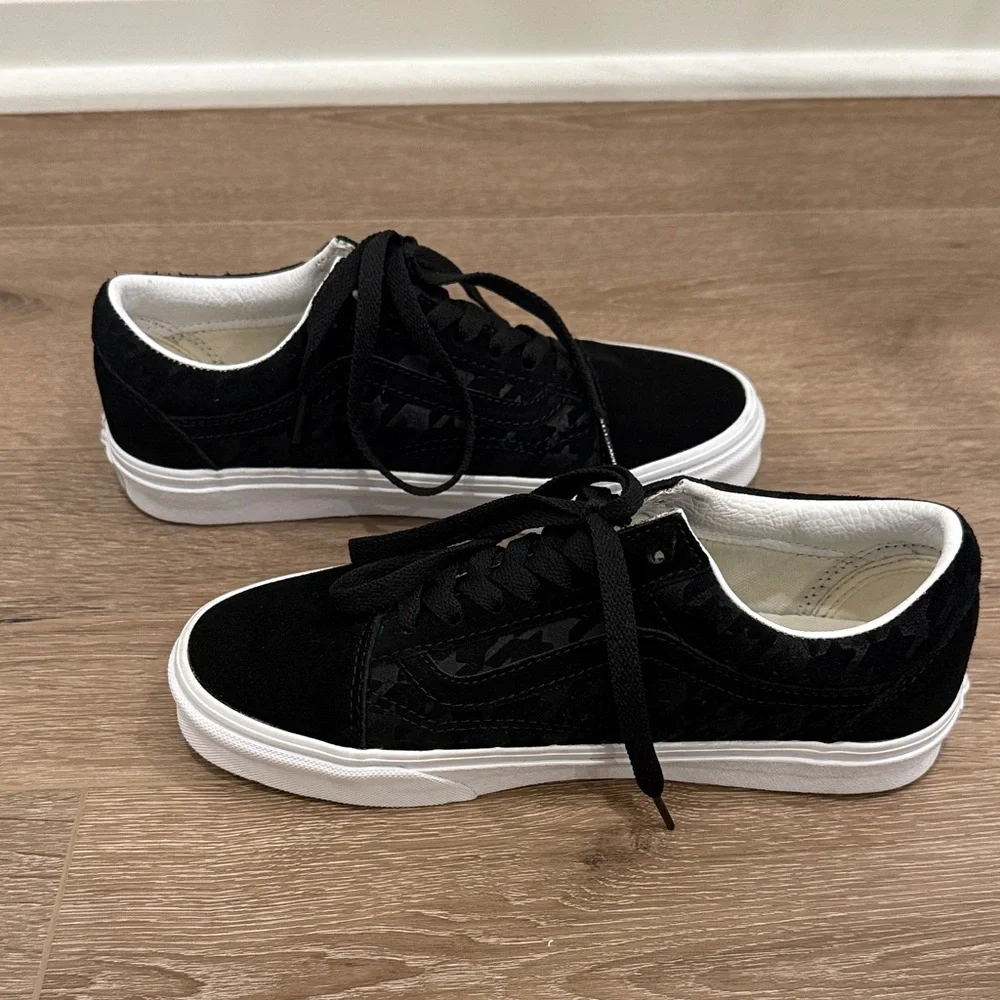 Vans Suede Houndstooth Old Skool Sneakers - Picture 6 of 8